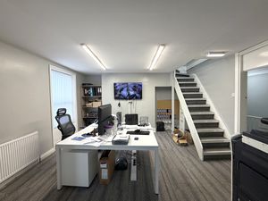 Photo 10- click for photo gallery